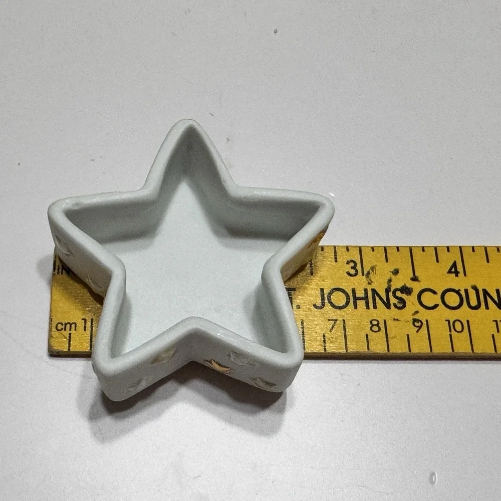 VTG Hallmark Porcelain Mini Star Shaped Trinket Box With 3 Praying Angels